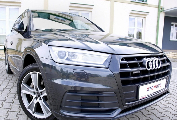 Audi Q5 cena 139999 przebieg: 88000, rok produkcji 2018 z Brusy małe 407